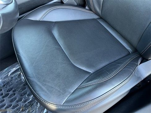 Certified 2022 Jeep Compass Limited w/ Sun and Sound Group image 13