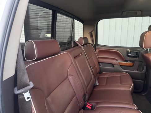 Used 2016 Chevrolet Silverado 1500 High Country w/ High Country Premium Package image 20