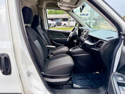 Used 2022 RAM ProMaster City Tradesman FWD image 22