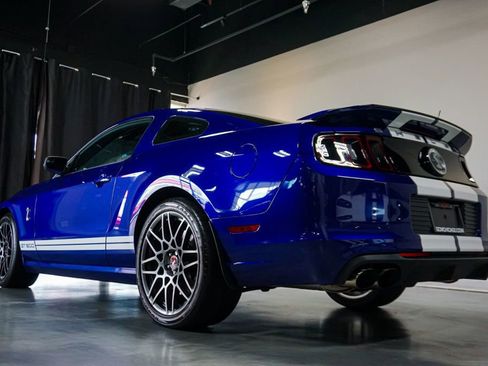 Used 2014 Ford Mustang Shelby GT500 w/ Equipment Group 821A RWD image 26