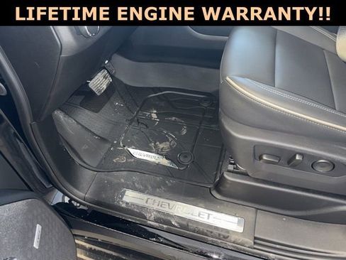 New 2026 Chevrolet Suburban Premier image 15