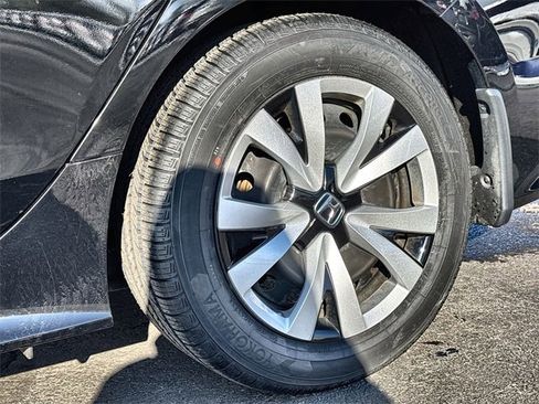 Used 2023 Honda Civic LX image 17