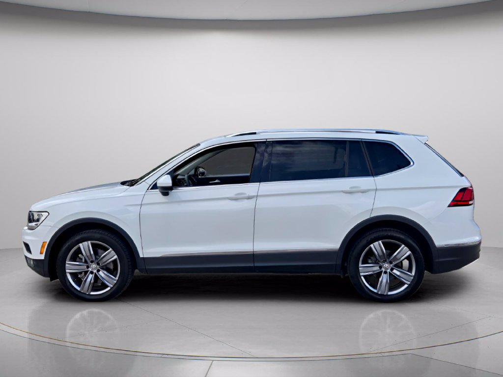 Used 2021 Volkswagen Tiguan SEL FWD image 3
