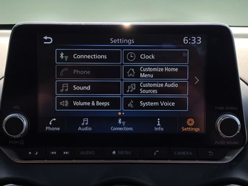 Used 2024 Nissan Sentra SV FWD image 21