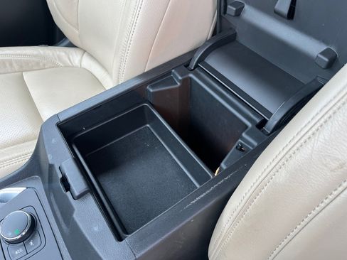 Used 2021 Chevrolet Traverse Premier w/ LPO, Cargo Package image 15