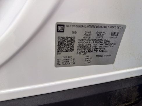 Used 2025 Chevrolet Equinox ACTIV w/ Safety and Technology Package AWD/4WD image 33