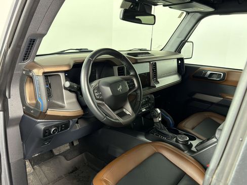 Used 2023 Ford Bronco Outer Banks AWD/4WD image 4