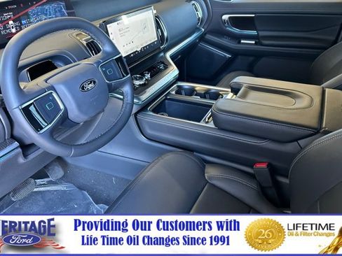 New 2026 Ford Expedition Platinum w/ Stealth Performance Package AWD/4WD image 10