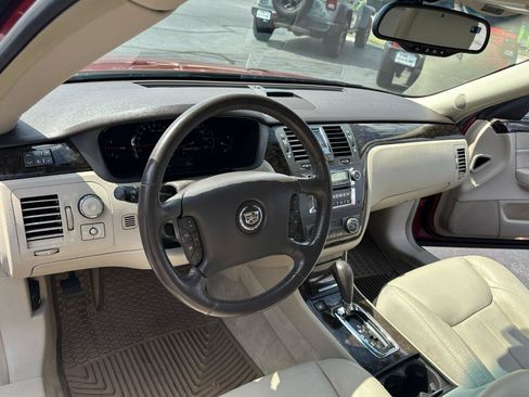 Used 2008 Cadillac DTS FWD image 25
