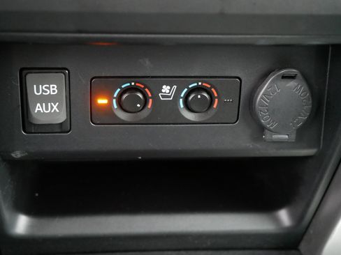 Used 2019 Toyota 4Runner Limited image 31