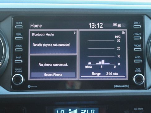 Used 2022 Toyota Tacoma TRD Off-Road image 15