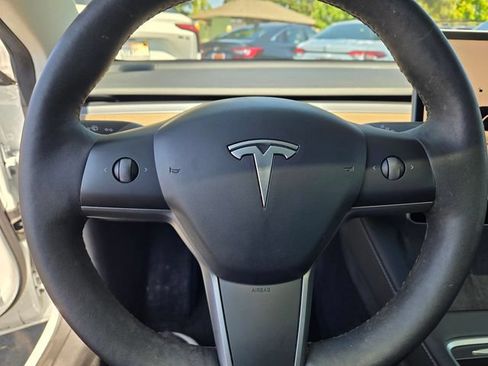 Used 2023 Tesla Model 3 Standard Range RWD image 27