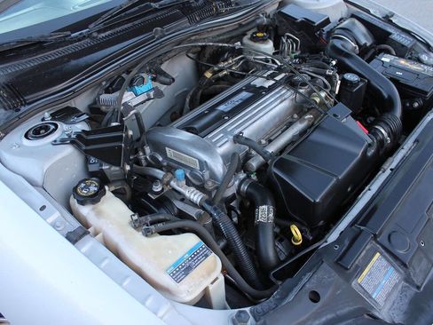 Used 2005 Chevrolet Cavalier Sedan w/ Preferred Equipment Group FWD image 36