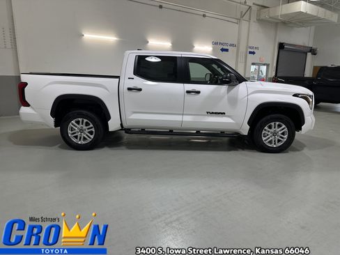 New 2026 Toyota Tundra SR5 image 10
