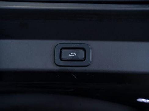 Used 2023 Land Rover Range Rover Sport SE Dynamic image 53