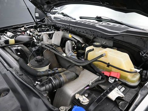 Used 2021 Ford F250 Lariat AWD/4WD image 24