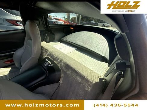 Used 2003 Chevrolet Corvette Coupe w/ Preferred Equipment Group RWD image 23