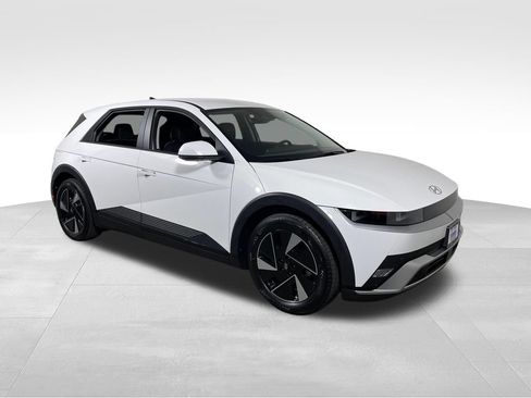 New 2026 Hyundai Ioniq 5 SEL RWD image 7