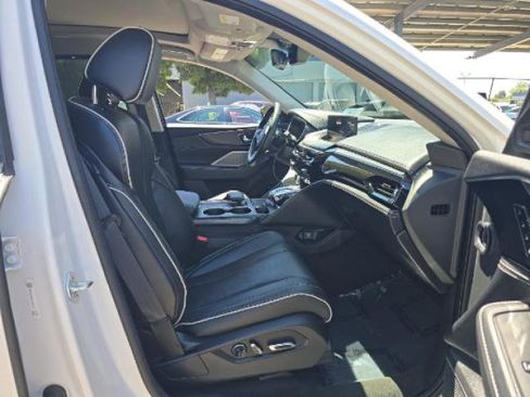 Used 2023 Acura MDX SH-AWD w/ Advance Package image 6