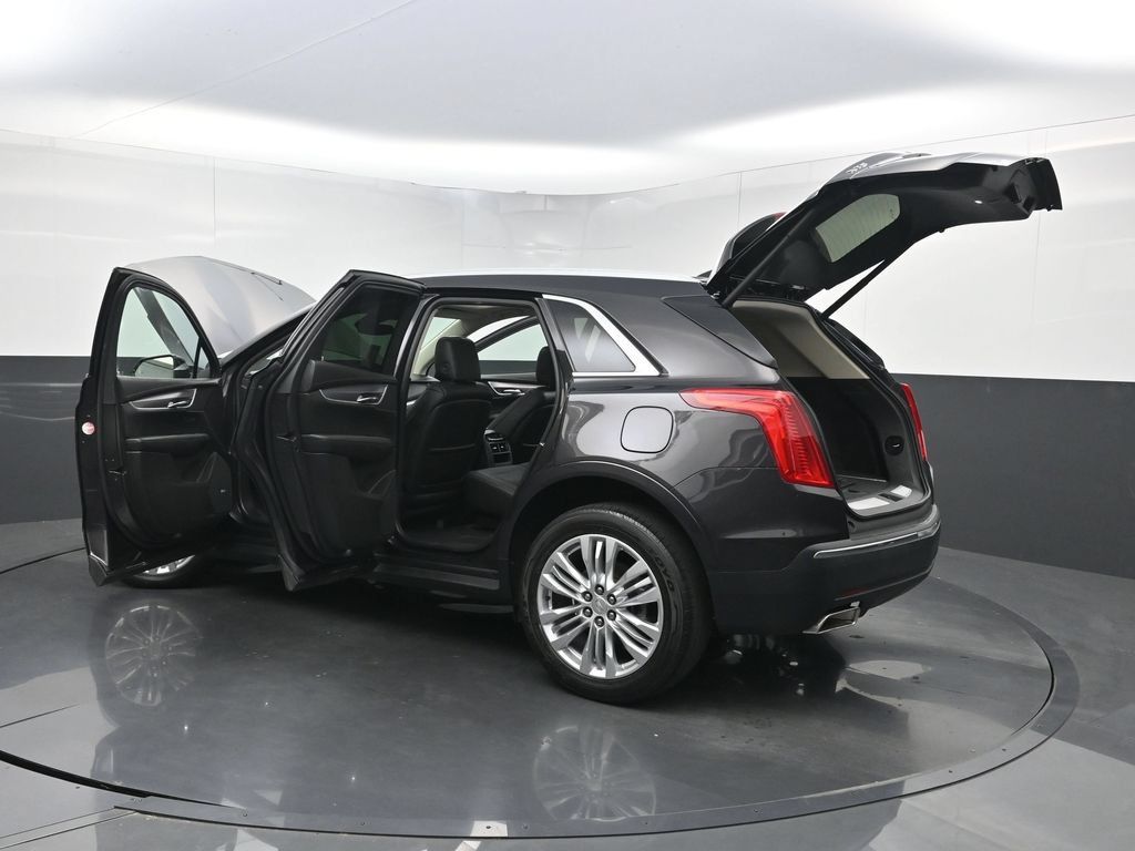 Used 2017 Cadillac XT5 Premium Luxury FWD image 39