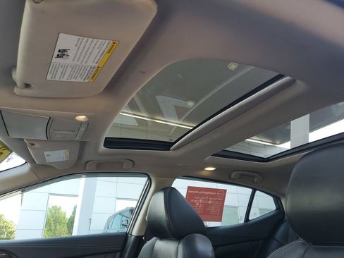 Certified 2023 Nissan Maxima Platinum w/ Sport Mat Group FWD image 20