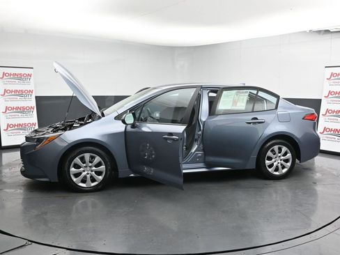 Used 2023 Toyota Corolla LE image 42