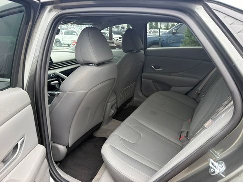 Certified 2026 Hyundai Elantra SEL Sport Premium FWD image 9