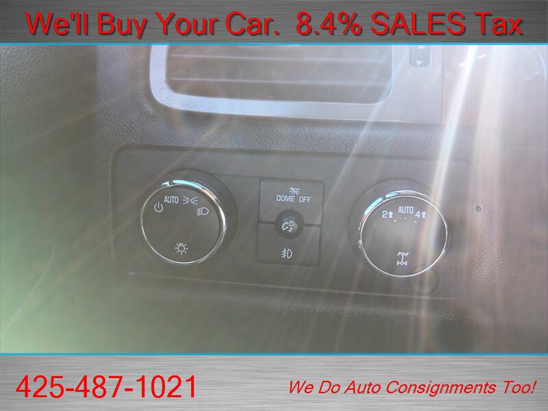 Used 2012 Chevrolet Suburban LT AWD/4WD image 33