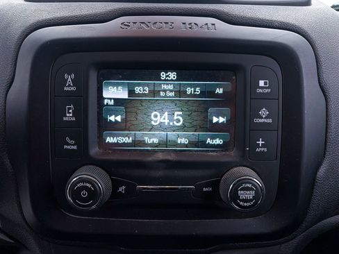 Used 2017 Jeep Renegade Sport w/ Power & Air Group image 14