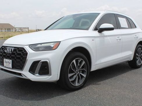 Used 2023 Audi Q5 2.0T Premium Plus w/ Premium Plus Package AWD/4WD image 11