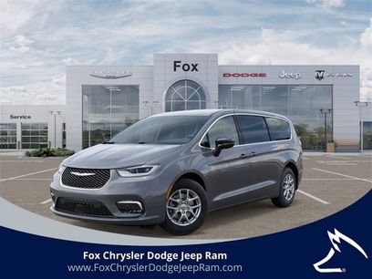 New 2025 Chrysler Pacifica Select