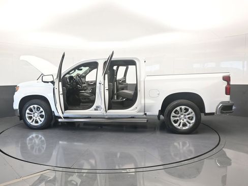 Used 2023 Chevrolet Silverado 1500 LTZ w/ LTZ Premium Package image 95