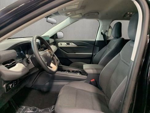 New 2026 Ford Explorer Active AWD/4WD image 12