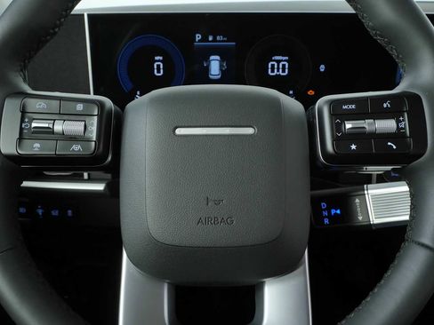 Certified 2026 Hyundai Santa Fe SEL FWD image 9