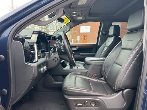Used 2022 GMC Sierra 1500 Denali w/ Technology Package image 13