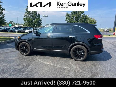 Used 2019 Kia Sorento S AWD/4WD image 8