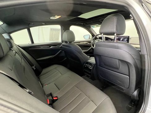 Used 2023 BMW 540i xDrive w/ Premium Package AWD/4WD image 8