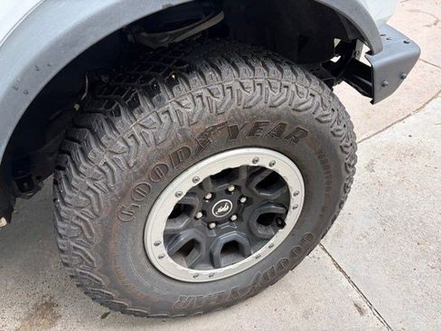 Certified 2022 Ford Bronco Badlands AWD/4WD image 15