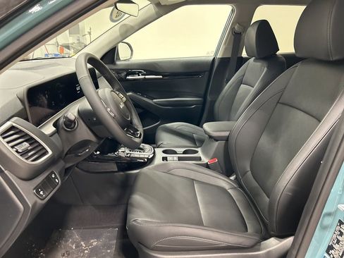 New 2026 Kia Seltos SX image 9