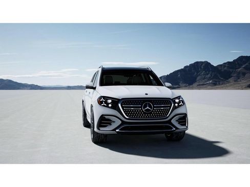 New 2027 Mercedes-Benz GLS 450 4MATIC image 8
