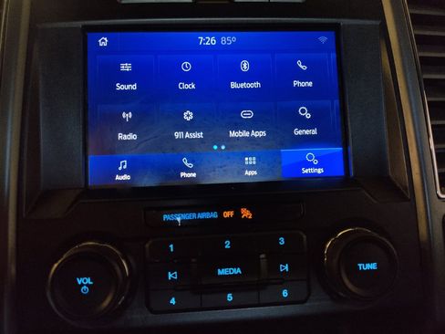 Used 2020 Ford F150 XLT w/ Equipment Group 301A Mid RWD image 25