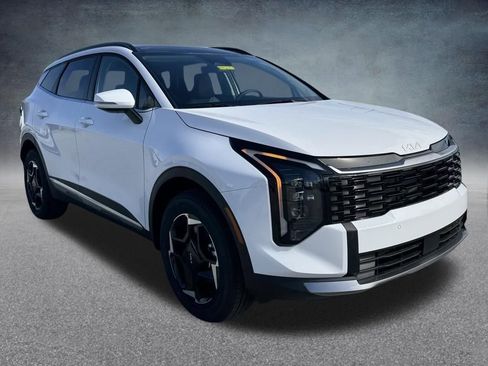 New 2026 Kia Sportage EX AWD/4WD image 2