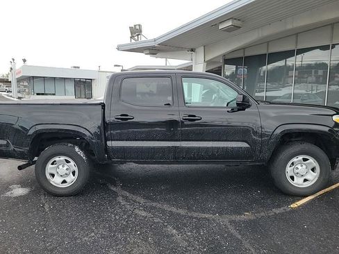 Used 2023 Toyota Tacoma SR image 5