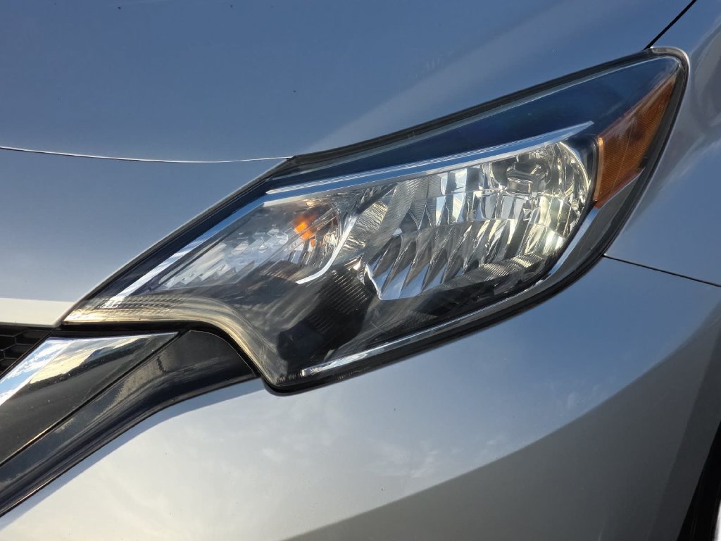 Used 2017 Nissan Versa Note S Plus FWD image 29