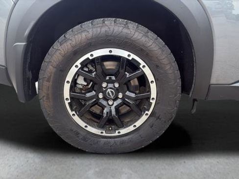 Used 2025 Nissan Pathfinder Rock Creek AWD/4WD image 35