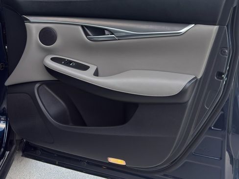 Used 2025 INFINITI QX50 Luxe image 23