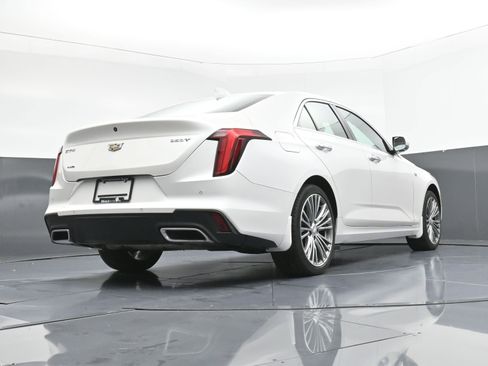 Used 2020 Cadillac CT4 Premium Luxury image 29