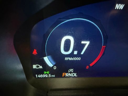 Used 2025 Ford Explorer ST-Line w/ ST-Line Street Pack image 17