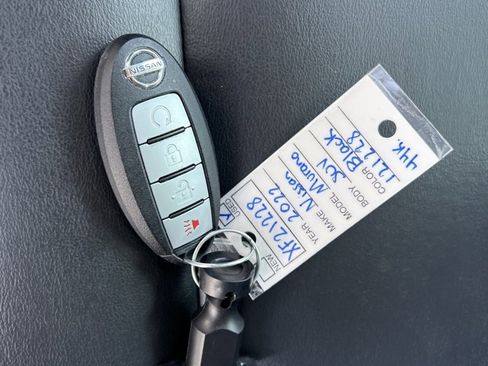 Used 2022 Nissan Murano SV w/ SV Midnight Edition Package image 32