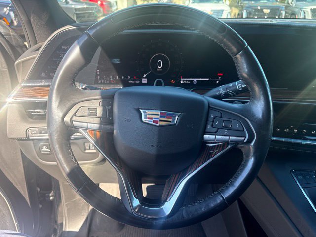 Used 2023 Cadillac Escalade ESV Premium Luxury w/ LPO, Floor Liner Package AWD/4WD image 6